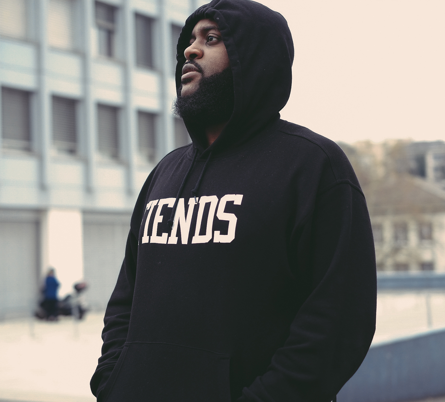 Bas