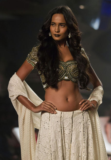 Lehenga Choli to Adorn to Parties