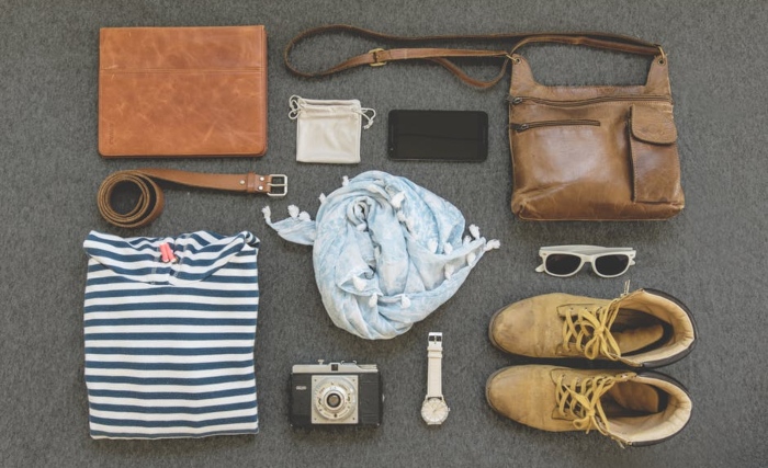 Make Outfits Look Fancy with Simple Accessories