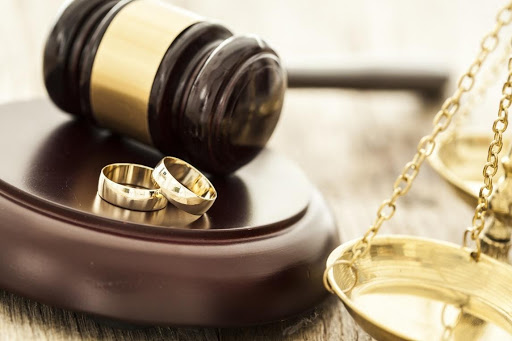 Divorce Lawyers