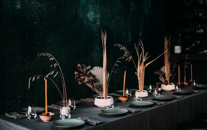 Host The Perfect Dinner Date