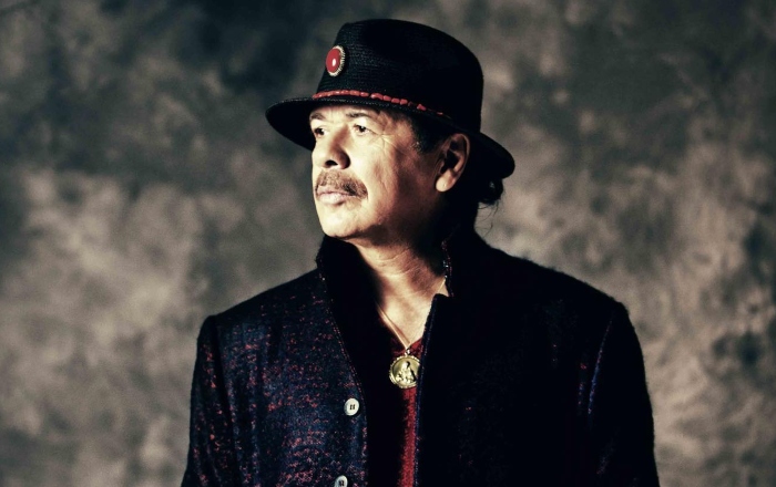 Carlos Santana Collapses
