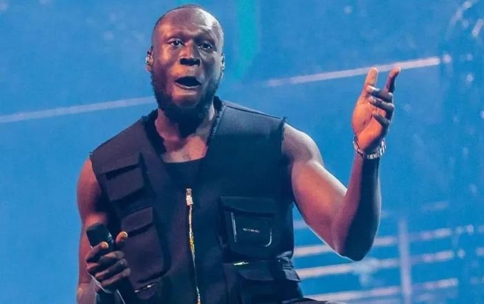 Stormzy flustered at old trafford