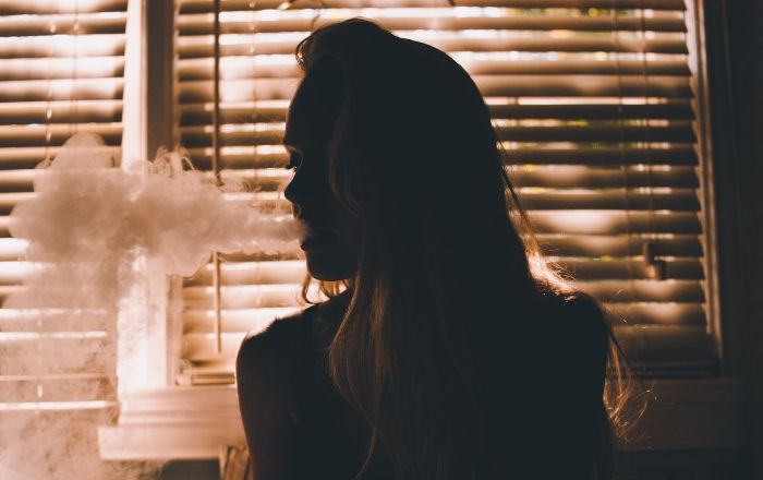 Famous Female Smokers
