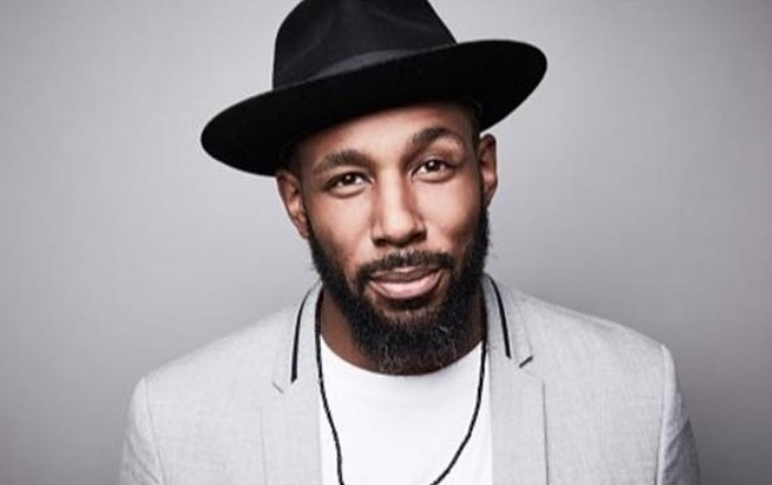 Ellen DeGeneres' DJ "tWitch" Dies by Suicide at the Age of 40