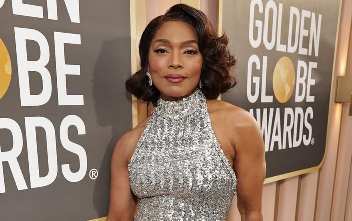Angela Bassett Golden Globe Marvel
