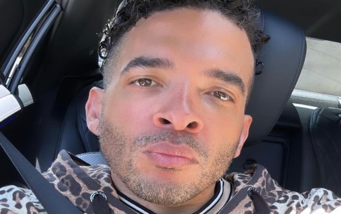 Jason Lee Exposes Kandi