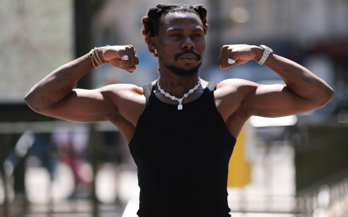 Asake Shuts Down O2 Arena