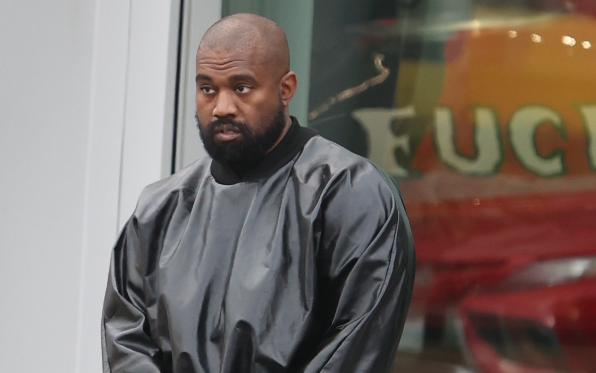 Kanye West butt Italy