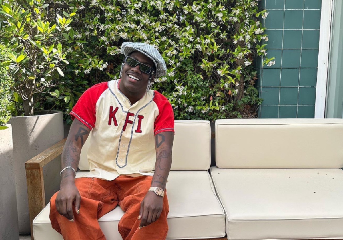 Lil Yachty makes fun of Drake fans for expecting album to drop