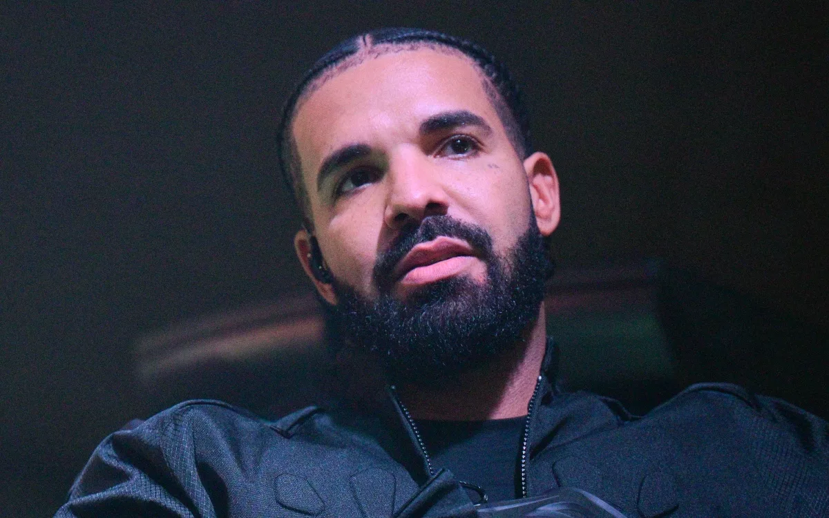 Drake calls out Charlamagne