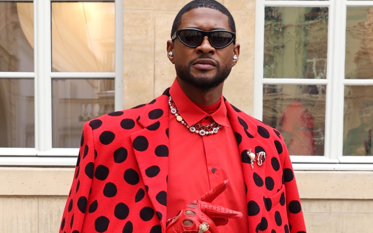 Usher Super Bowl Guests
