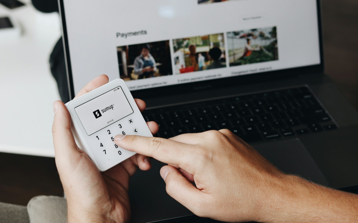 Crypto Faster Than Traditional Payment Methods