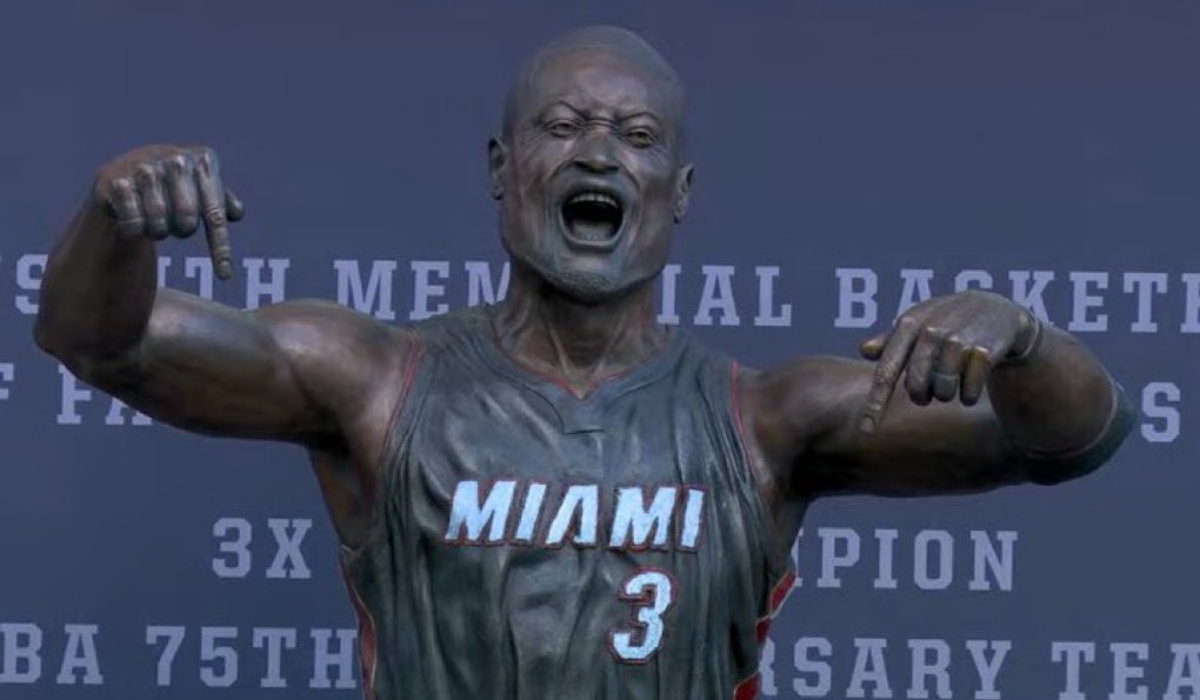 Dwyane Wade Humble Response to Backlash on New Bronze Statue